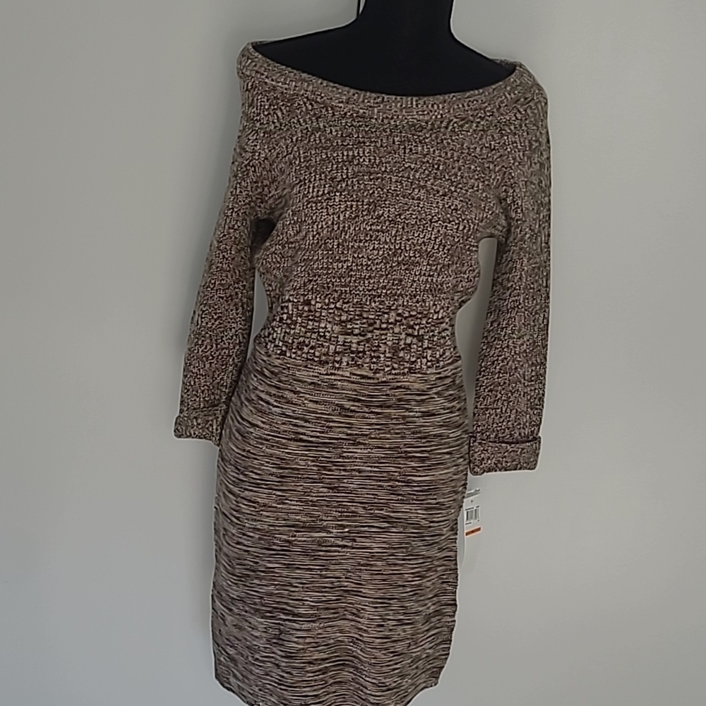 Chic Off-Shoulder Knit Dress